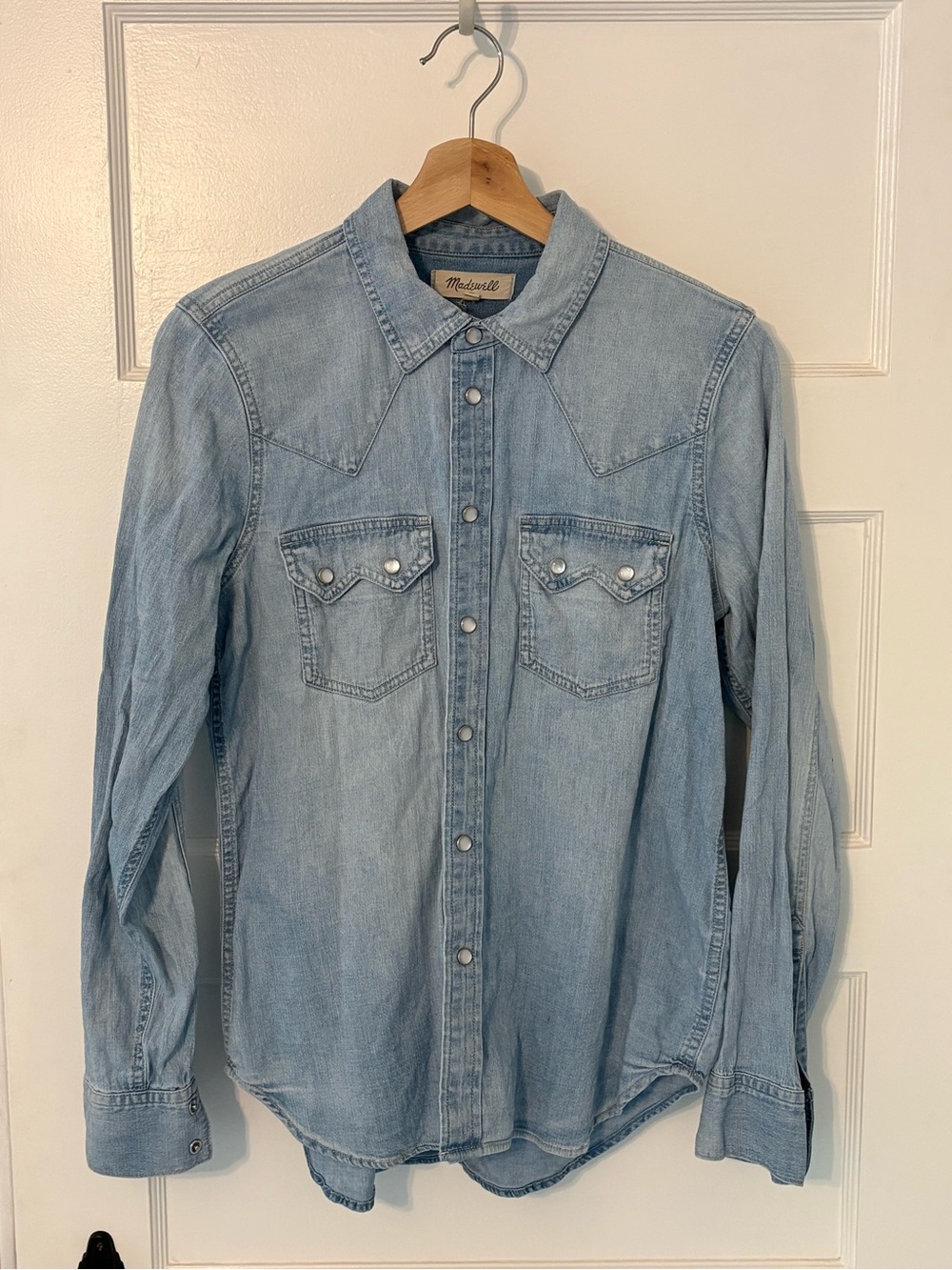 Madewell M denim cowgirl shirt - Picture 2 of 4